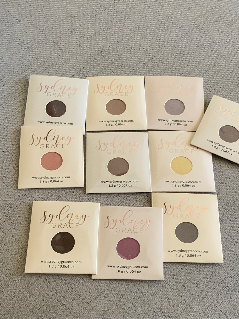 Sydney Grace Lot of 10 Eyeshadow Pans SEALED and bonus